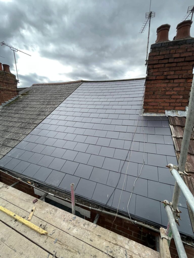 Roofer Coventry